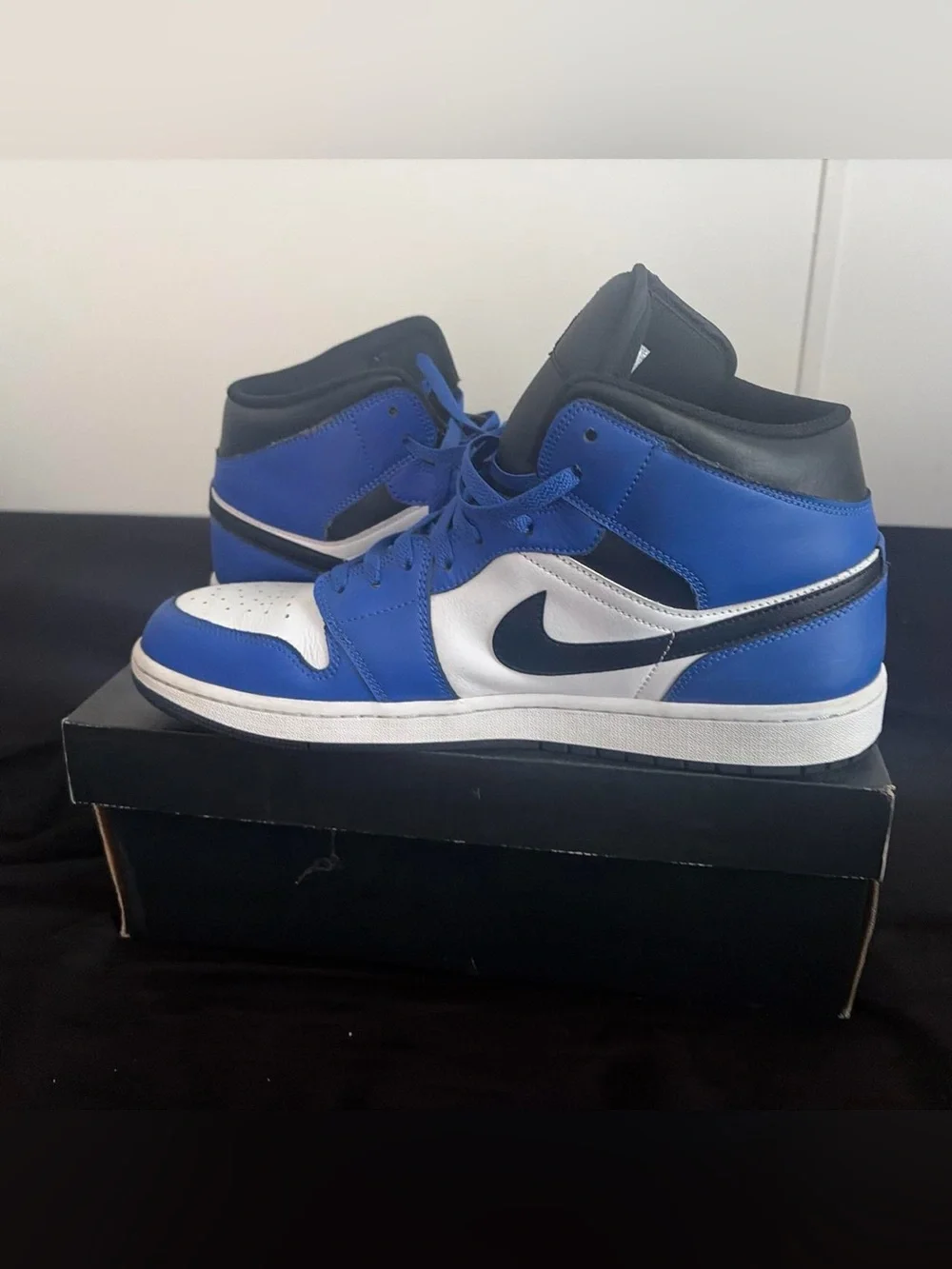 Jordan 1 Mid Men’s Sneakers — Blue / White / Black